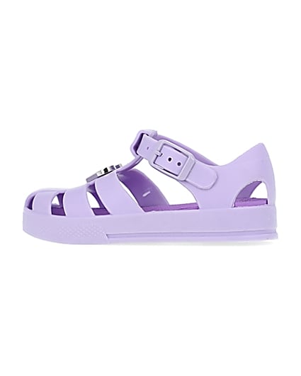 360 degree animation of product Mini girls purple matte jelly shoes frame-4