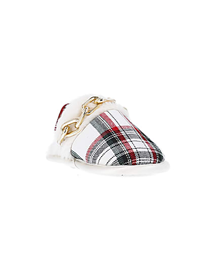360 degree animation of product Mini Girls Red faux fur chain Tartan Slippers frame-19