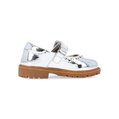 360 degree animation of product Mini girls silver bow mary jane shoes frame-14