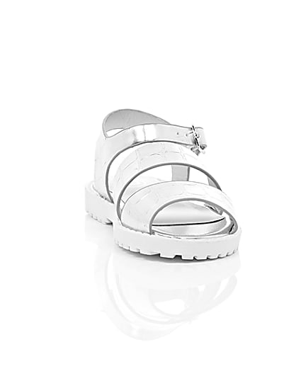 360 degree animation of product Mini girls silver croc chunky sandals frame-5