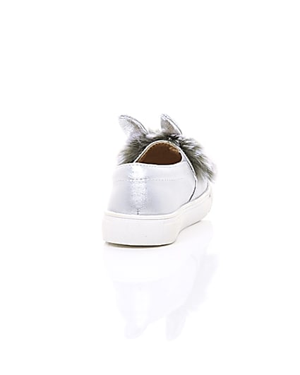 360 degree animation of product Mini girls silver tone faux fur plimsolls frame-15