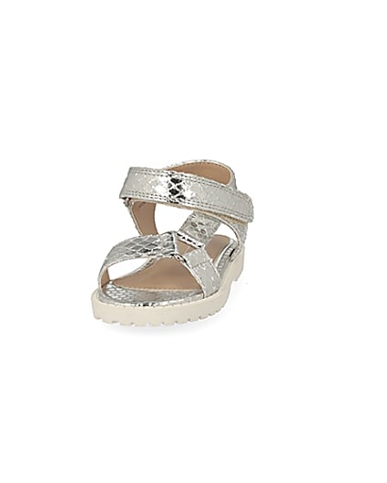 360 degree animation of product Mini girls silver velcro chunky sandals frame-22