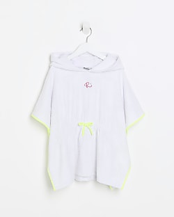 Mini girls white floral embossed towel poncho