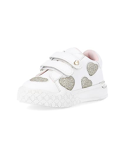 360 degree animation of product Mini girls White Glitter Heart trainers frame-0