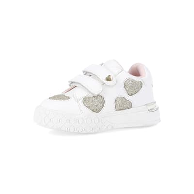 360 degree animation of product Mini girls White Glitter Heart trainers frame-1