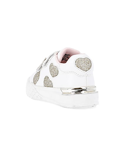 360 degree animation of product Mini girls White Glitter Heart trainers frame-7