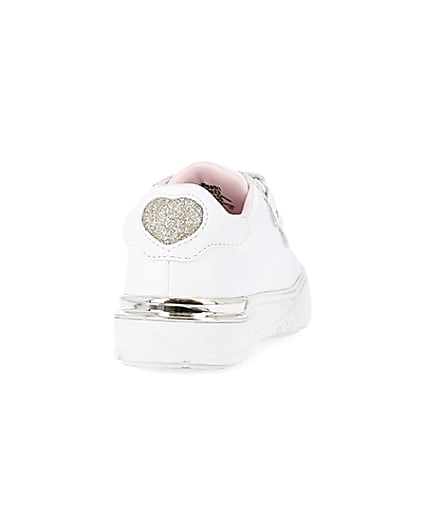 360 degree animation of product Mini girls White Glitter Heart trainers frame-10