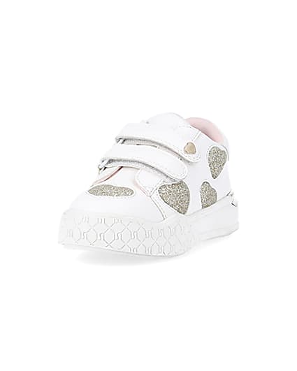 360 degree animation of product Mini girls White Glitter Heart trainers frame-23