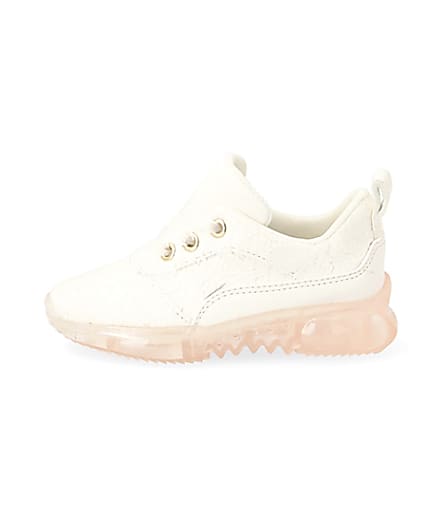 360 degree animation of product Mini girls white lace contrast sole trainers frame-3