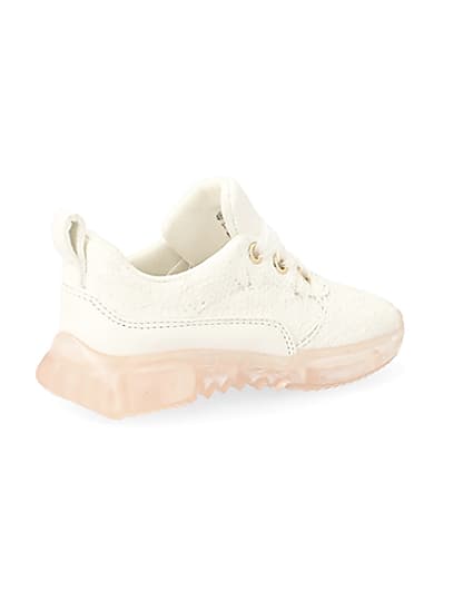 360 degree animation of product Mini girls white lace contrast sole trainers frame-13