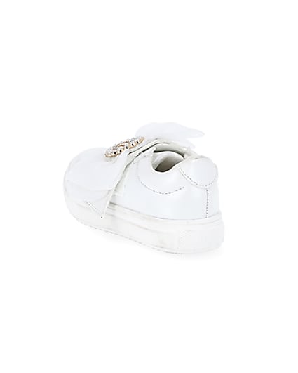 360 degree animation of product Mini girls white organza RI bow trainers frame-6