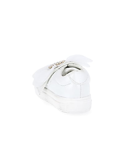 360 degree animation of product Mini girls white organza RI bow trainers frame-7