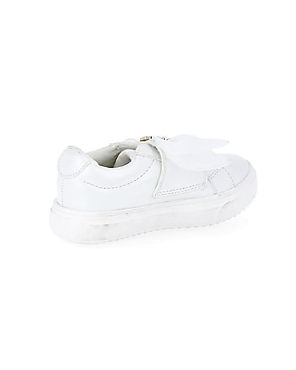 360 degree animation of product Mini girls white organza RI bow trainers frame-12
