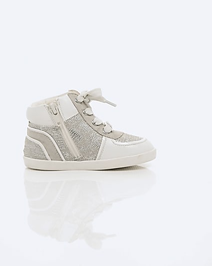 360 degree animation of product Mini girls white textured hi top trainers frame-10