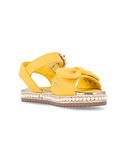 360 degree animation of product Mini Girls Yellow Pearl Embellished Sandals frame-18