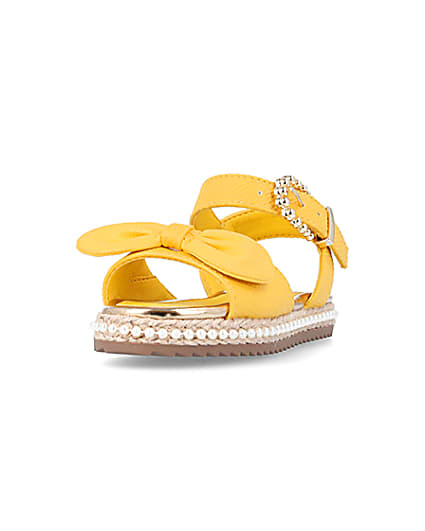 360 degree animation of product Mini Girls Yellow Pearl Embellished Sandals frame-23