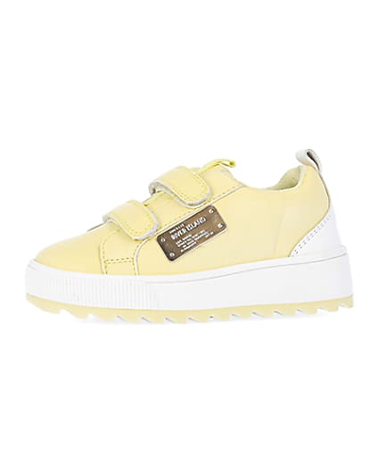 360 degree animation of product Mini girls Yellow Quilted velcro trainers frame-2