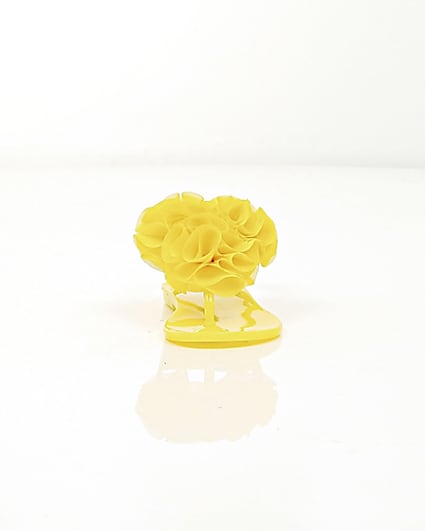 360 degree animation of product Mini girls yellow ruffle jelly sandals frame-4