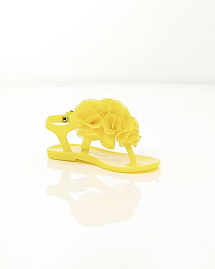360 degree animation of product Mini girls yellow ruffle jelly sandals frame-7