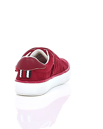 360 degree animation of product Mini kids red RI velcro trainers frame-14