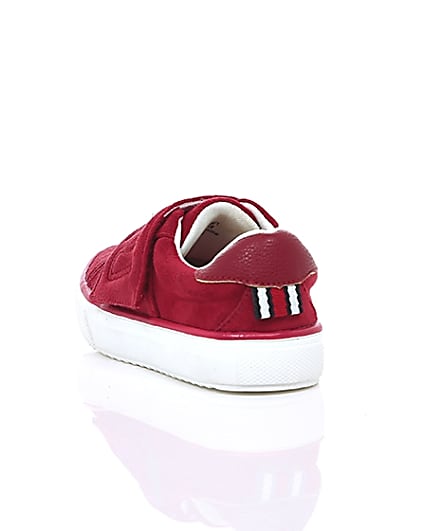 360 degree animation of product Mini kids red RI velcro trainers frame-17
