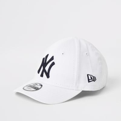 5.99 new era hats