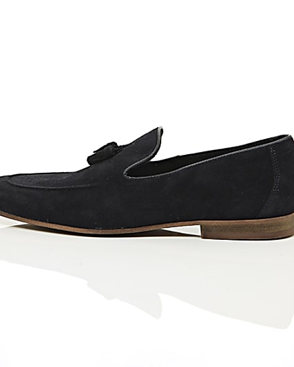 360 degree animation of product Navy blue suede tassel loafers frame-21