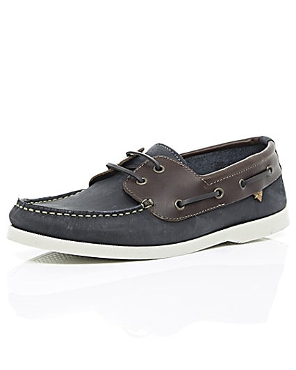 360 degree animation of product Navy dual colour leather boat shoes frame-0