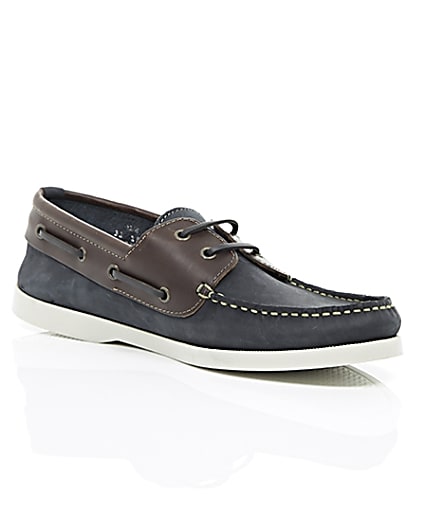 360 degree animation of product Navy dual colour leather boat shoes frame-7