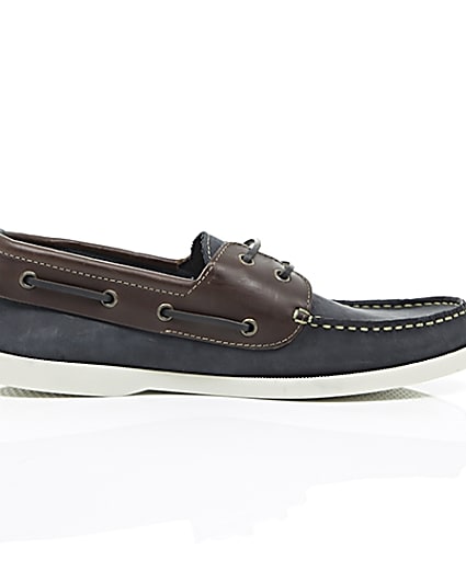 360 degree animation of product Navy dual colour leather boat shoes frame-10
