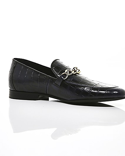 360 degree animation of product Navy high shine leather croc embossed loafers frame-8