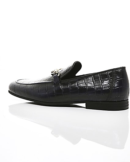 360 degree animation of product Navy high shine leather croc embossed loafers frame-20