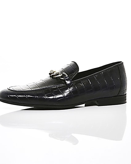 360 degree animation of product Navy high shine leather croc embossed loafers frame-23