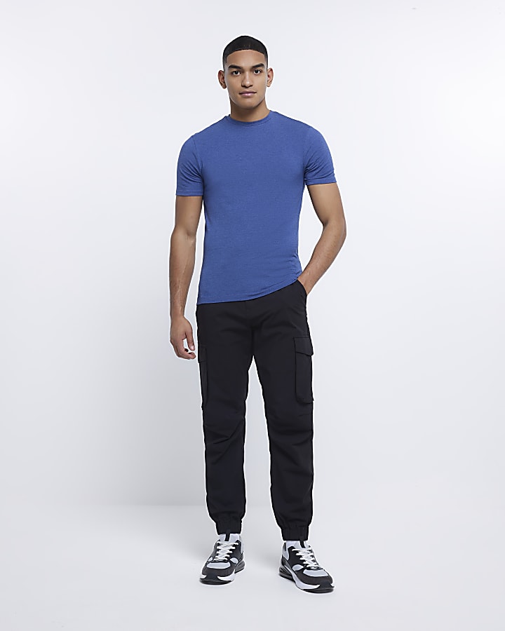 Navy muscle fit essential t-shirt