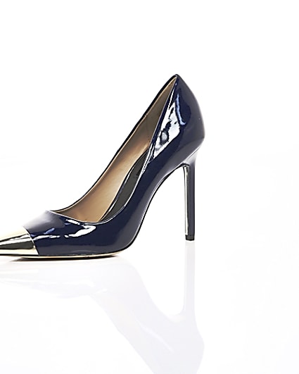 360 degree animation of product Navy pointed toe court shoes frame-0