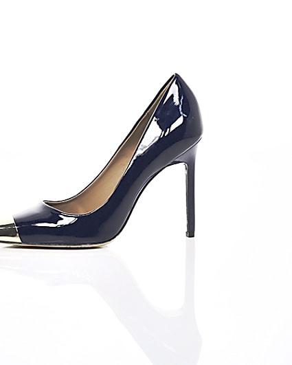 360 degree animation of product Navy pointed toe court shoes frame-23