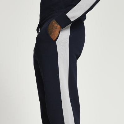 lyle and scott taped joggers