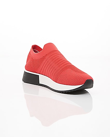 360 degree animation of product Neon coral knitted runner trainers frame-6