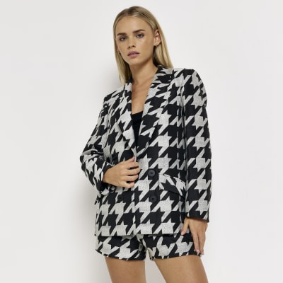 Petite black dogtooth blazer River Island
