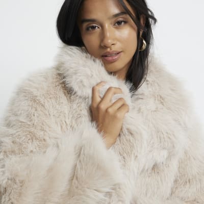 Petite Cream faux fur short Jacket River Island