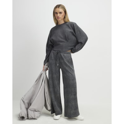 Petite Grey Premium Crinkle Wide Leg Joggers