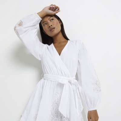 Petite white wrap dress sale