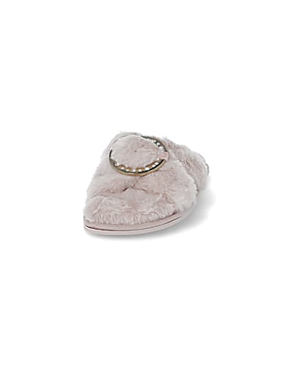 360 degree animation of product Pink faux fur ring crossover slippers frame-22