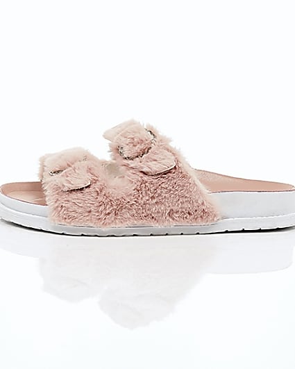 360 degree animation of product Pink faux fur strap sandals frame-22