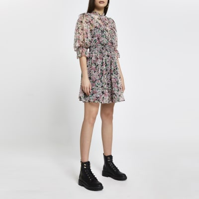 Pink flora puff sleeve mini dress