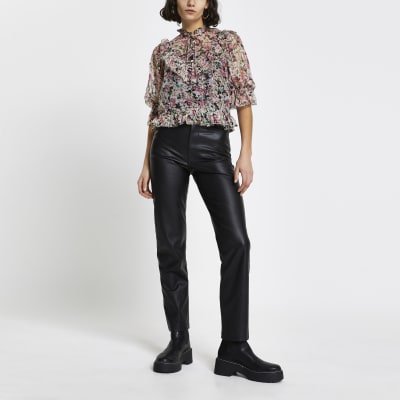 Pink floral puff sleeve tea top