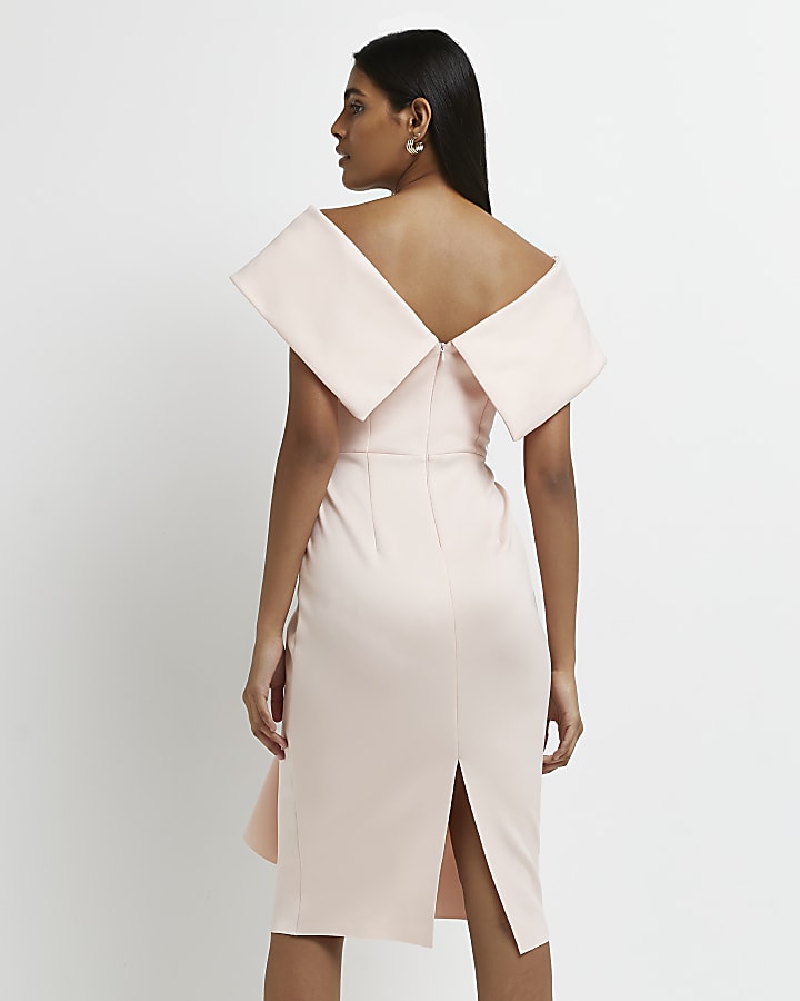 Pink off the shoulder bodycon dress