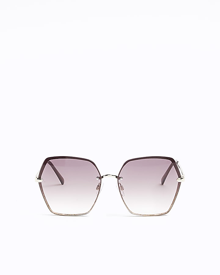 Pink oversized sunglasses