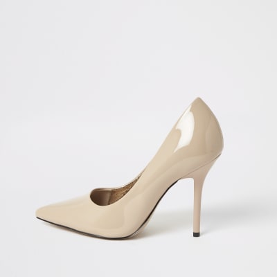 pink pointed court shoes