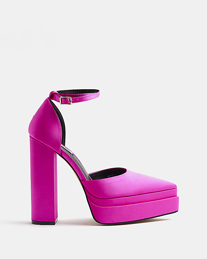 Pink platform heeled shoes